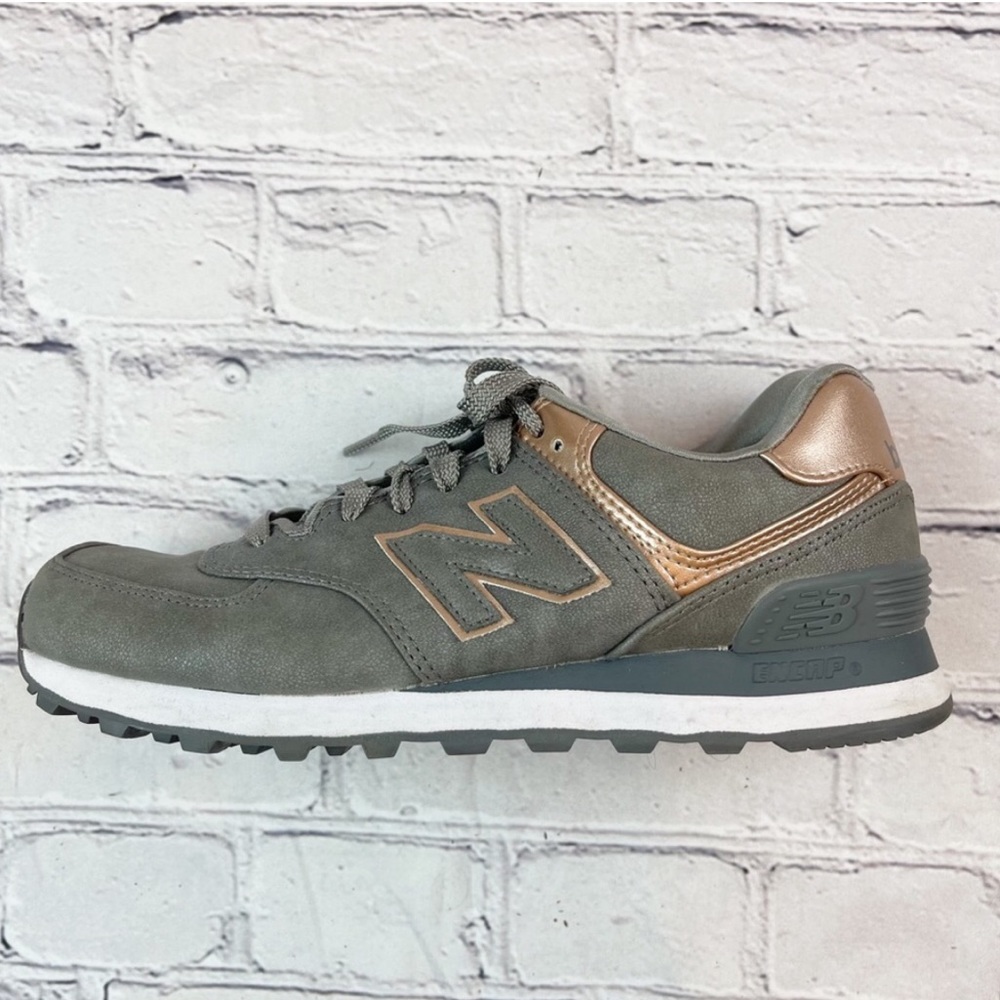 NEW BALANCE 574 Classic Sneakers Precious Metals Gray Women’s SZ 9 - Picture 6 of 11
